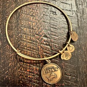 Alex and Ani Matte Gold NFL Detroit Lions Bangle Charm Bracelet